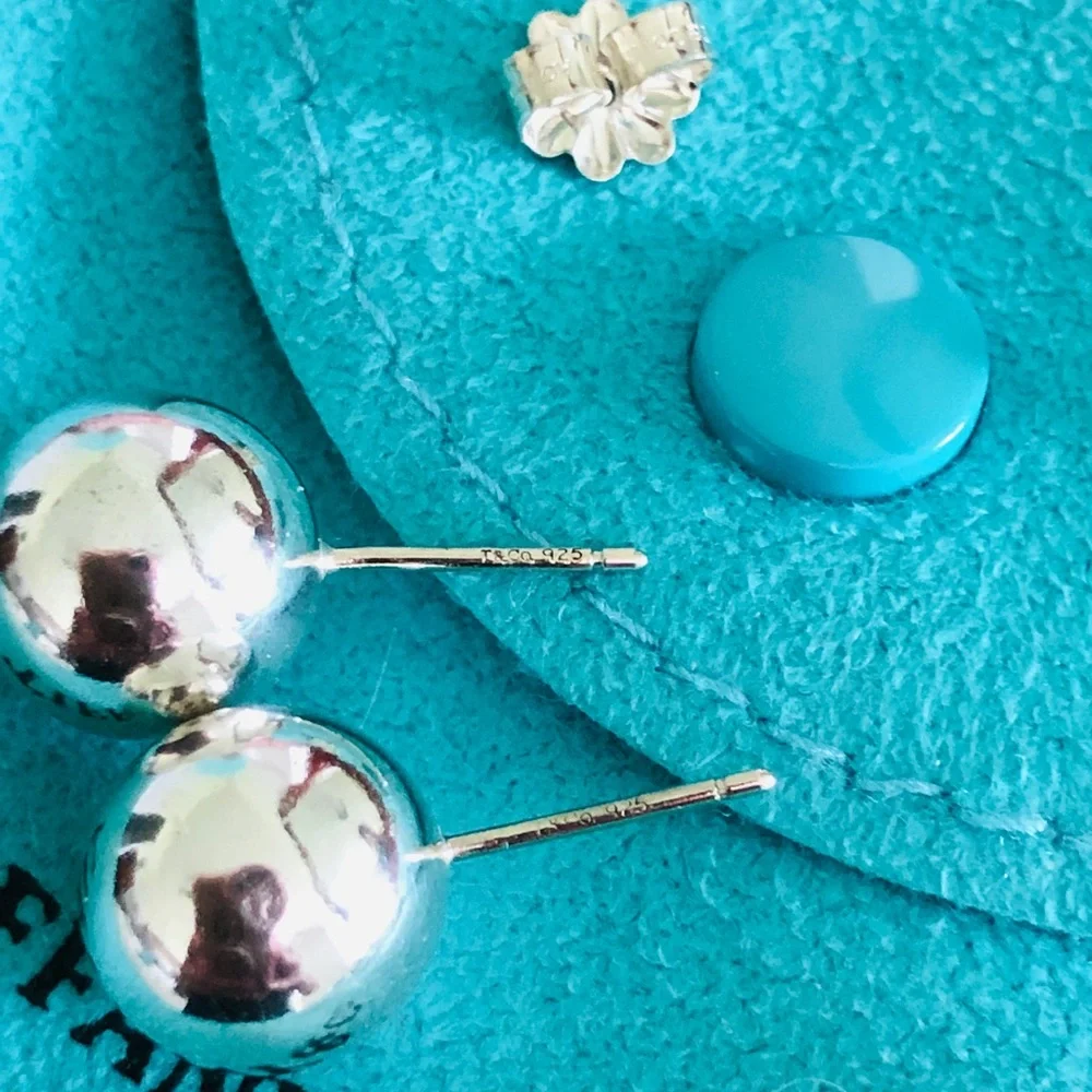 10mm Tiffany & Co. Hardware Bead Earrings / Retired - FINAL PRICE - Picture 6 of 9